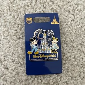 Disney 50th anniversary Mickey & Minnie Mouse pin